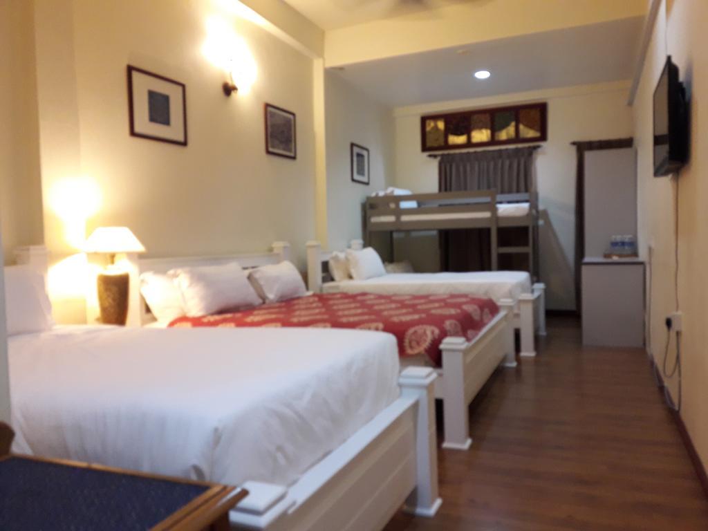 Hotel Zamburger Heritage Melaka Экстерьер фото